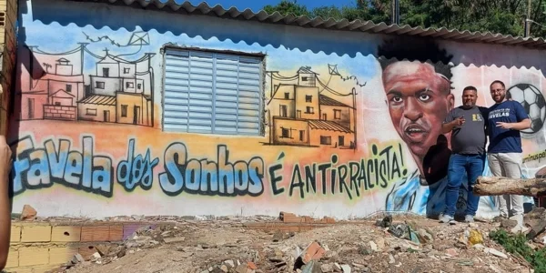 Favelas e Comunidades Urbanas